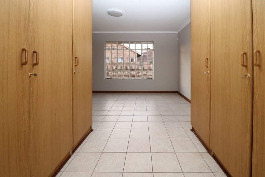 2 Bedroom Property for Sale in Flimieda North West